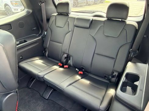 Used 2023 Kia Telluride SX Prestige X-Line AWD/4WD image 13