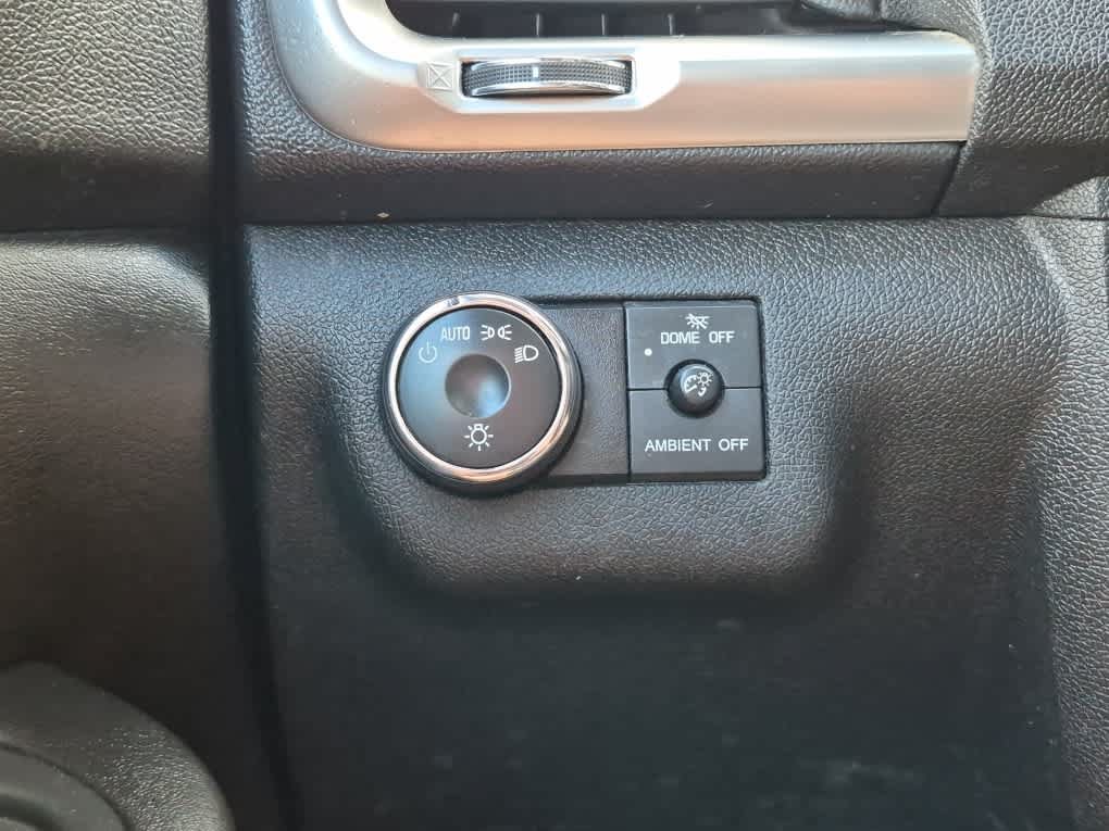 Used 2016 GMC Acadia SLE AWD/4WD image 19