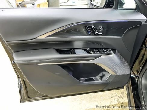Certified 2025 Cadillac Lyriq Luxury w/ LPO, Floor Liner Package AWD/4WD image 21