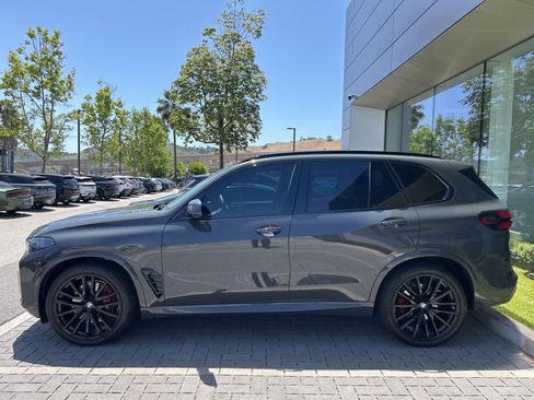 Used 2025 BMW X5 xDrive40i w/ Executive Package image 16