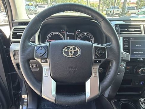 Used 2024 Toyota 4Runner TRD Sport AWD/4WD image 17