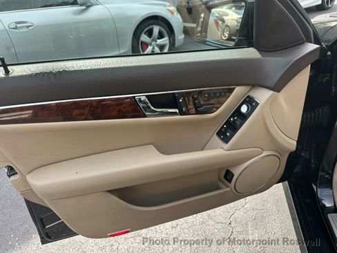 Used 2011 Mercedes-Benz C 300 4MATIC Sedan w/ Multimedia Pkg image 9