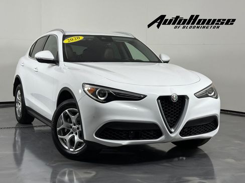 Used 2020 Alfa Romeo Stelvio RWD image 1