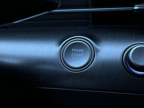 Used 2025 Hyundai Kona SEL image 29