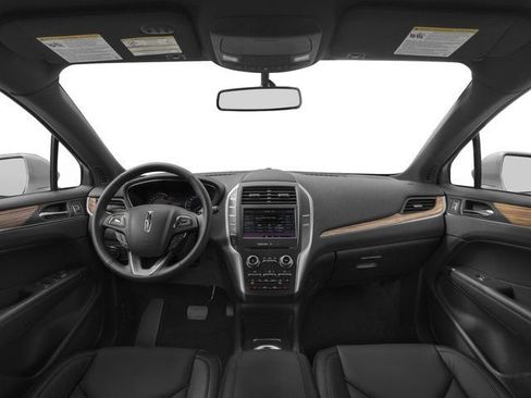 Used 2017 Lincoln MKC Select w/ Select Plus Package FWD image 8