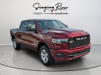 Used 2025 RAM 1500 Big Horn AWD/4WD video 1