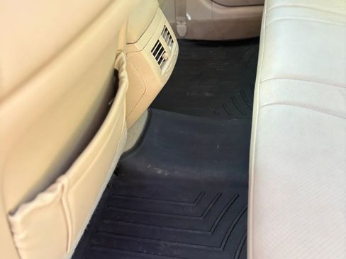 Used 2007 Toyota Avalon Limited image 38