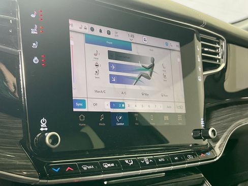 Used 2022 Jeep Wagoneer Series II image 16