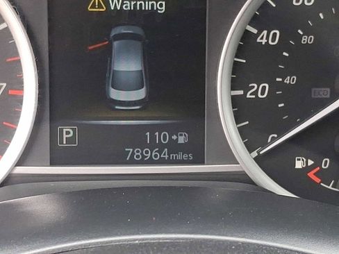 Used 2018 Nissan Sentra SR FWD image 13