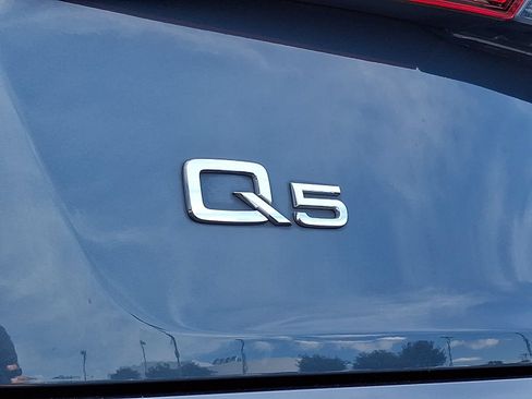 Used 2018 Audi Q5 2.0T Premium Plus AWD/4WD image 31
