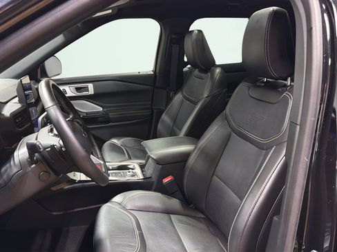 Used 2023 Ford Explorer ST w/ Technology Package AWD/4WD image 27
