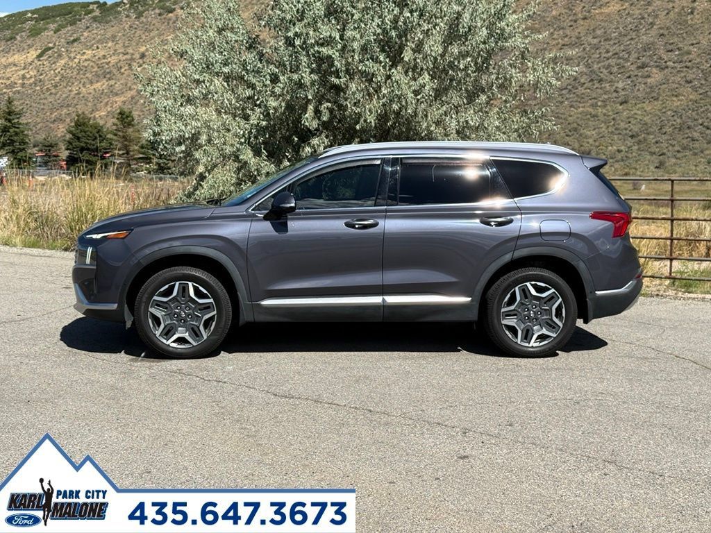 Used 2022 Hyundai Santa Fe Limited AWD/4WD image 2