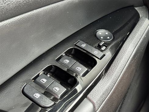 Used 2023 Kia Sportage SX image 15