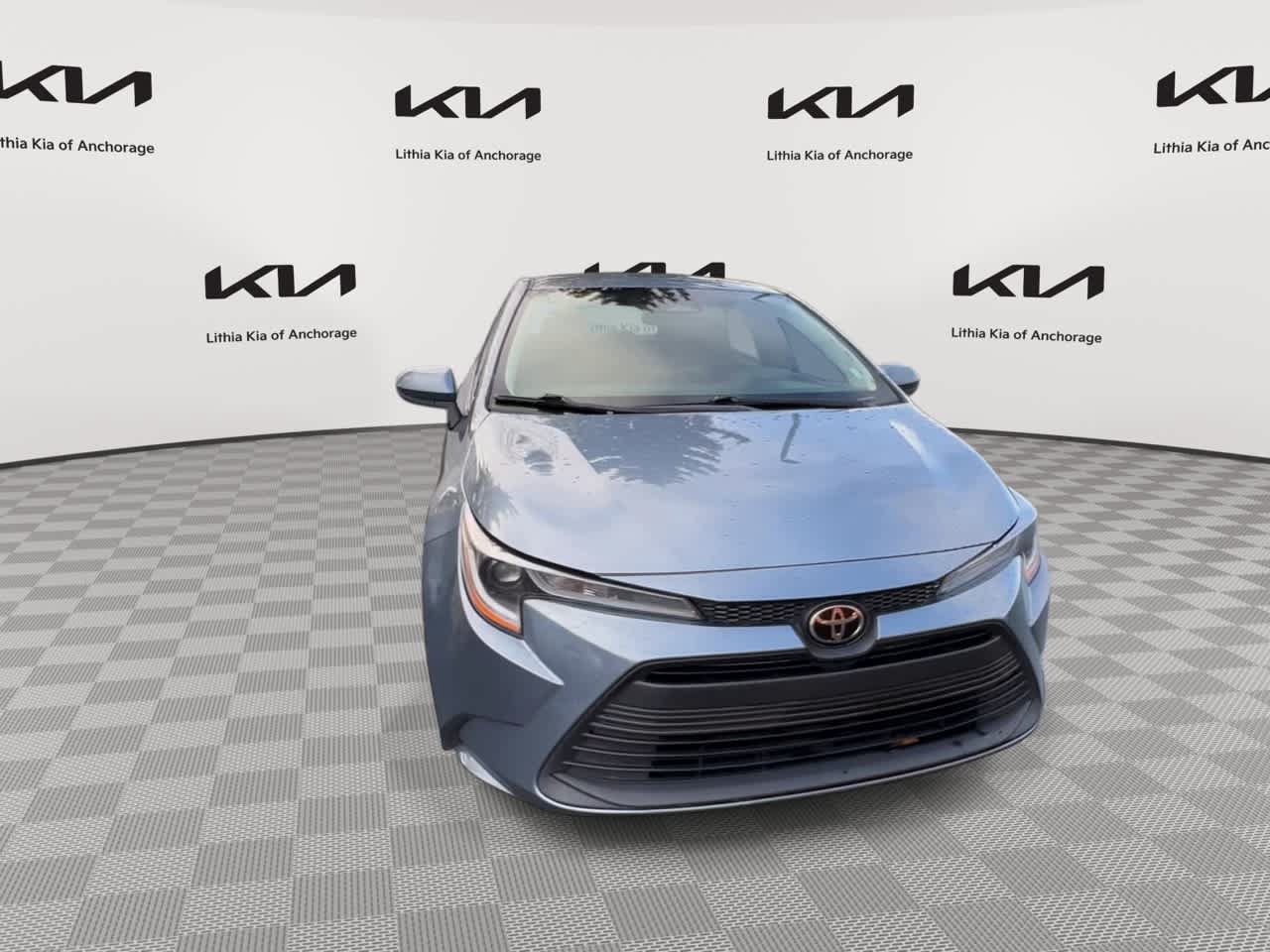 Used 2023 Toyota Corolla LE FWD image 6