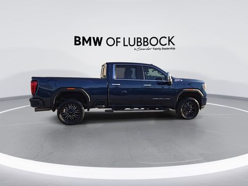 Used 2021 GMC Sierra 2500 Denali w/ Denali Ultimate Package AWD/4WD image 3