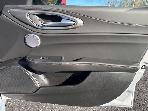 New 2025 Alfa Romeo Giulia AWD image 25