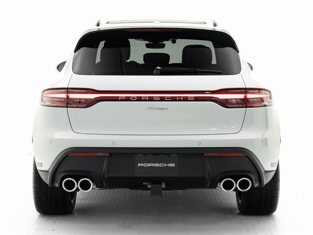 Certified 2026 Porsche Macan AWD/4WD image 35