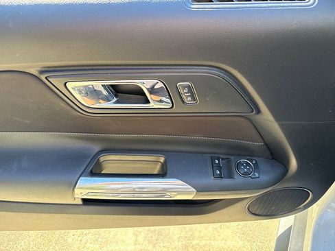 Used 2017 Ford Mustang GT w/ GT Performance Package image 16