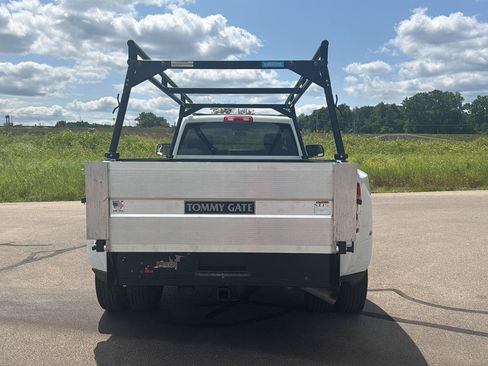 Used 2022 RAM 3500 Tradesman AWD/4WD image 4