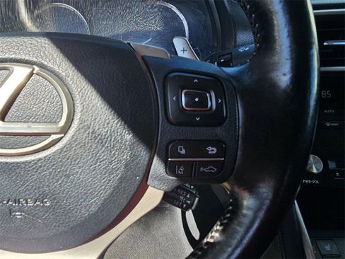 Used 2018 Lexus IS 300 w/ Comfort Package image 18