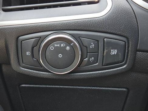 Used 2021 Ford Edge SEL FWD image 17