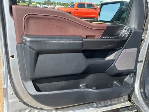 Used 2023 Ford F150 Lariat image 7