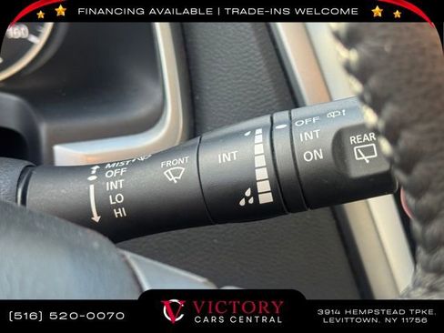 Used 2023 Nissan Murano SV image 41