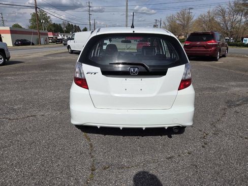 Used 2013 Honda Fit image 3