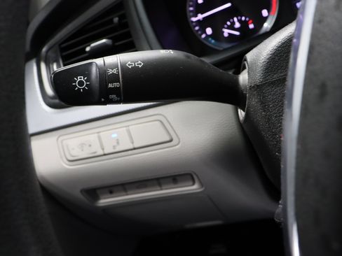 Used 2018 Hyundai Sonata SE image 23