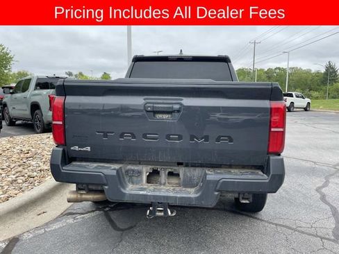 Used 2024 Toyota Tacoma SR AWD/4WD image 4