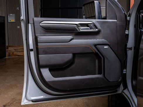 Used 2024 GMC Sierra 2500 AT4 w/ AT4 Premium Plus Package image 34