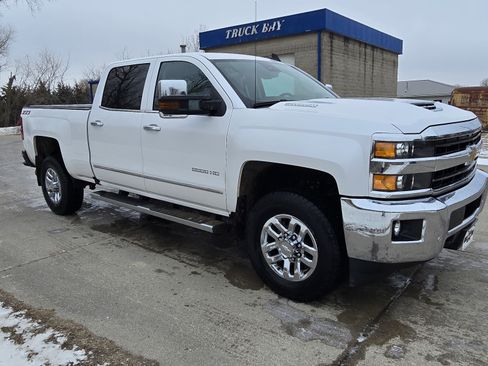 Used 2018 Chevrolet Silverado 2500 LTZ w/ Duramax Plus Package image 3