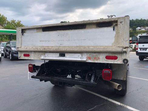 Used 2017 Ford F250 XL RWD image 5