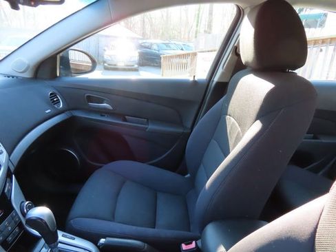 Used 2012 Chevrolet Cruze LT w/ All-Star Edition image 21