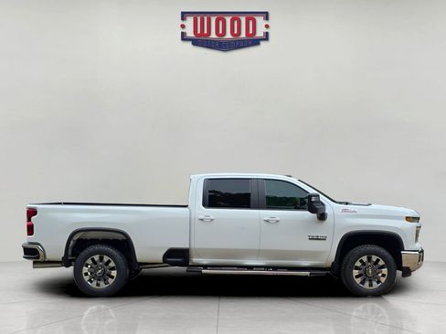New 2026 Chevrolet Silverado 3500 LT w/ Texas Edition AWD/4WD image 2