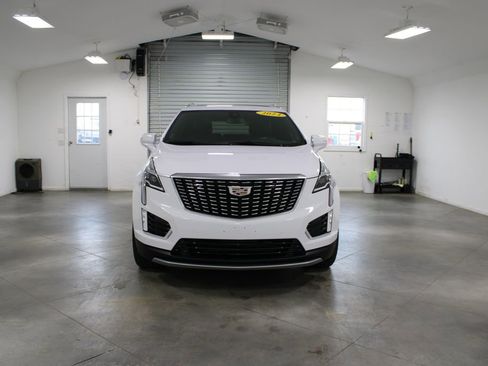 Used 2024 Cadillac XT5 Premium Luxury AWD/4WD image 3