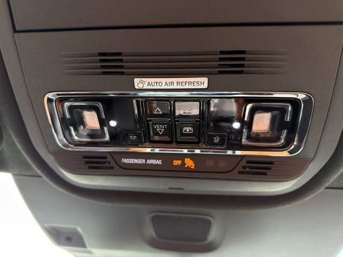 Used 2025 Lincoln Aviator Black Label image 39