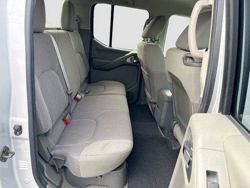 Used 2012 Nissan Frontier SV w/ SV Premium Utility Pkg image 23