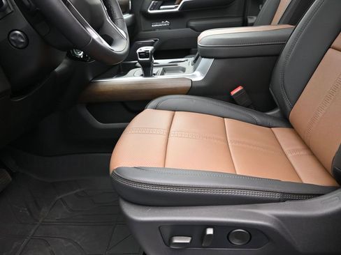 New 2026 Chevrolet Silverado 1500 High Country image 13