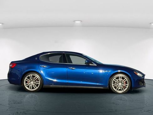 Used 2019 Maserati Ghibli S image 8