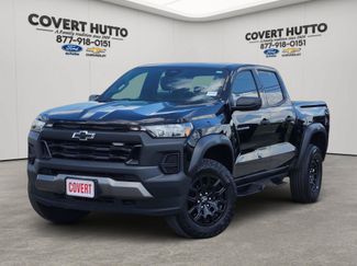 Used 2024 Chevrolet Colorado Trail Boss w/ Advanced Trailering Package AWD/4WD video 1