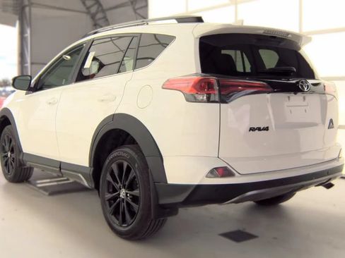 Used 2018 Toyota RAV4 Adventure AWD/4WD image 4