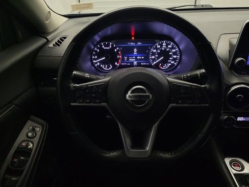 Used 2021 Nissan Sentra SV FWD image 22
