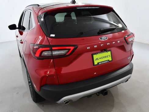 New 2025 Ford Escape SE w/ PHEV Premium Package FWD image 14