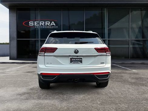 Used 2021 Volkswagen Atlas Cross Sport SE w/ Panoramic Sunroof Package AWD/4WD image 4