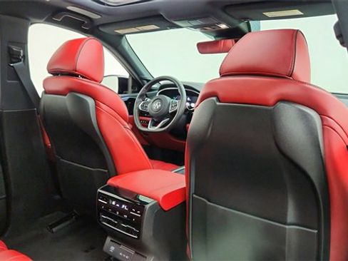 Used 2025 Acura MDX A-Spec image 28