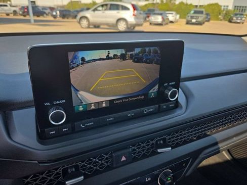 Used 2024 Honda Accord EX image 21