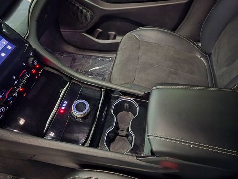 Used 2023 Jeep Grand Cherokee L Laredo image 23