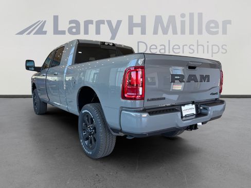 New 2026 RAM 2500 Laramie w/ Night Edition AWD/4WD image 3