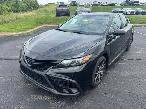 Certified 2024 Toyota Camry SE FWD image 7